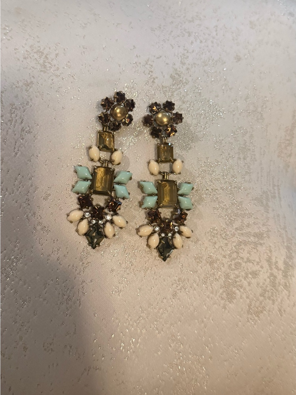 Stella & Dot Statement Drop Earrings can be worn 4 different ways - Picture 2 of 7